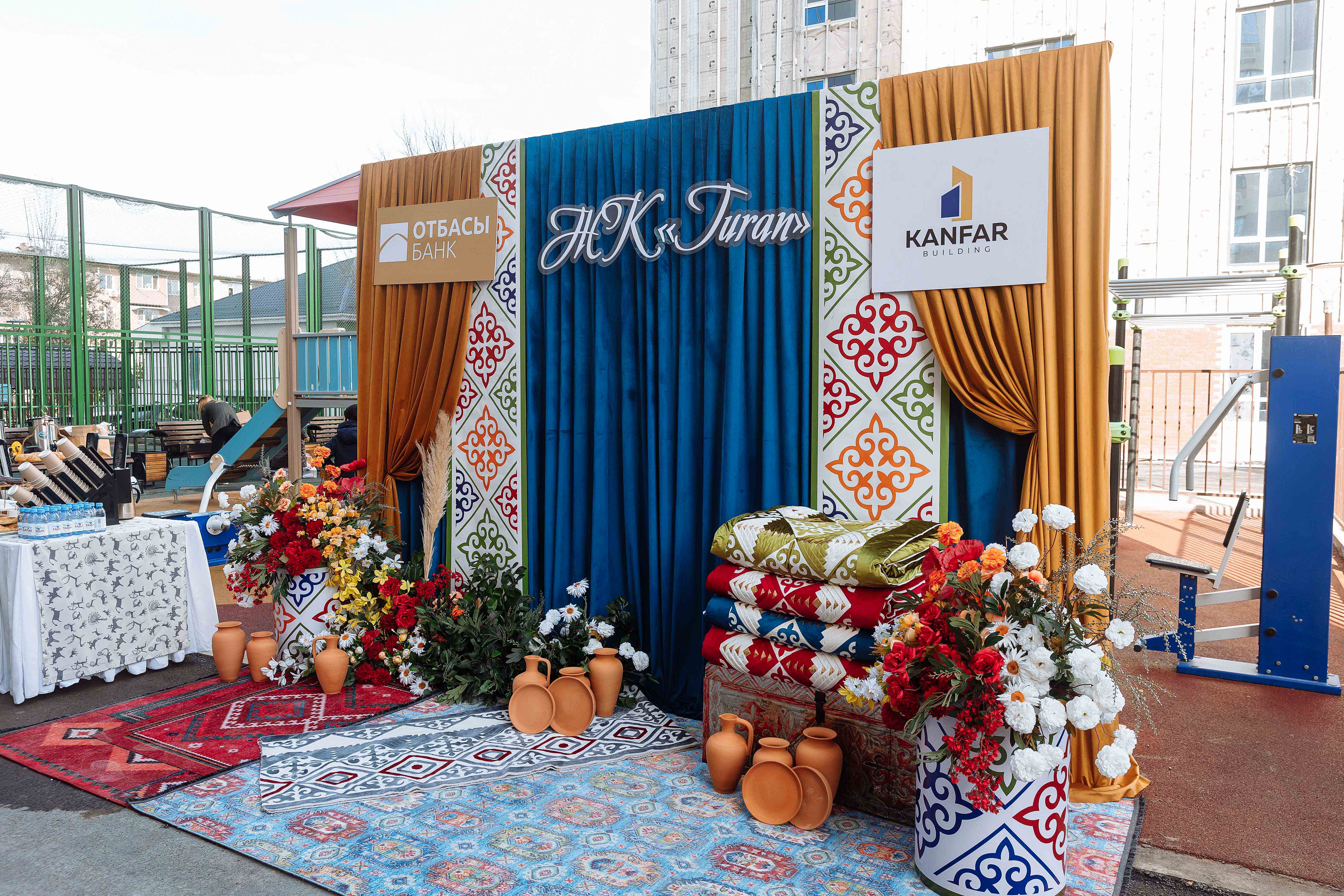 Вручение ключей от ЖК "TURAN"